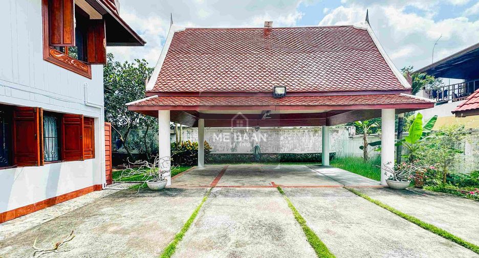 Villa zur Miete und zum Kauf mit 4 Zimmer in East Pattaya, Pattaya