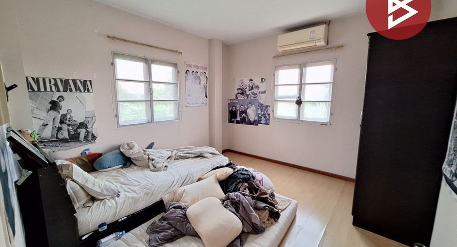 For sale 3 bedrooms house in Nong Chok, Bangkok