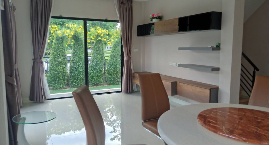 For rent 4 bedrooms house in Bang Khen, Bangkok