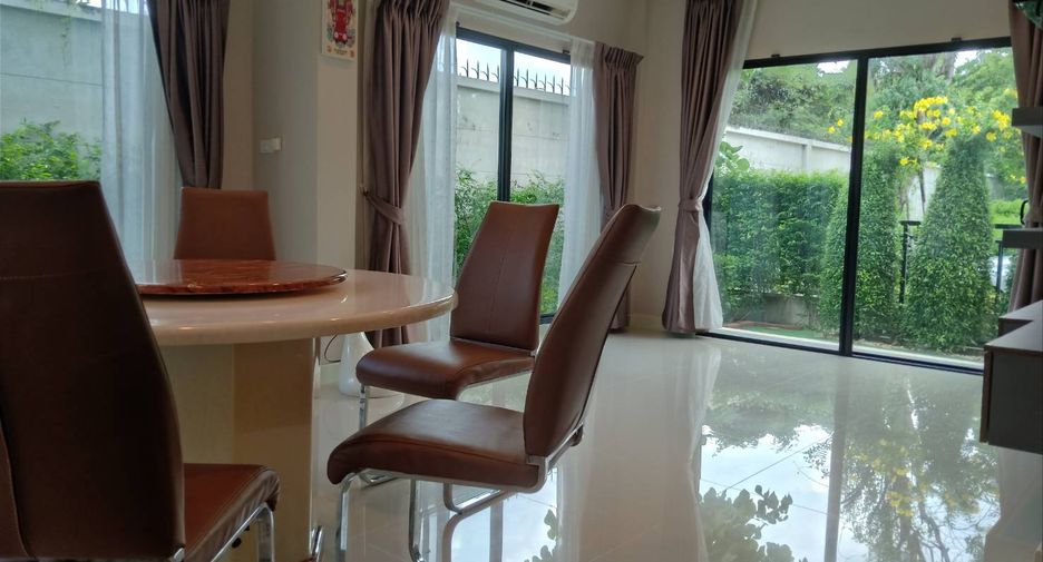 For rent 4 bedrooms house in Bang Khen, Bangkok