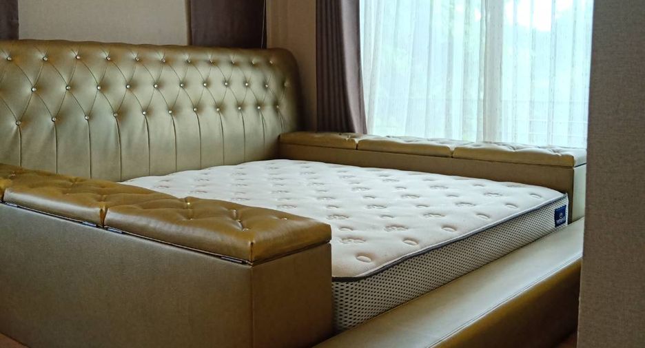 For rent 4 bedrooms house in Bang Khen, Bangkok