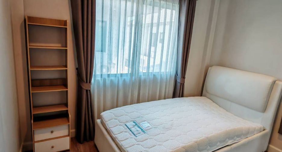 For rent 4 bedrooms house in Bang Khen, Bangkok
