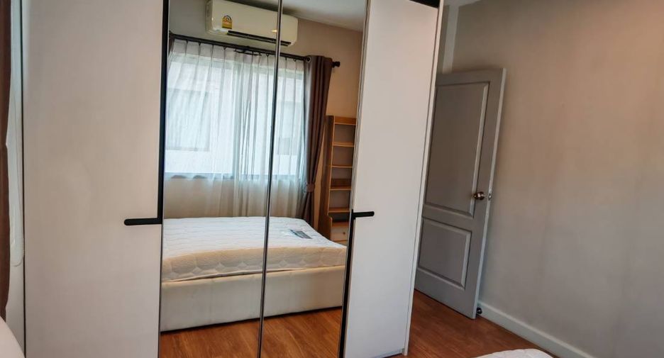 For rent 4 bedrooms house in Bang Khen, Bangkok