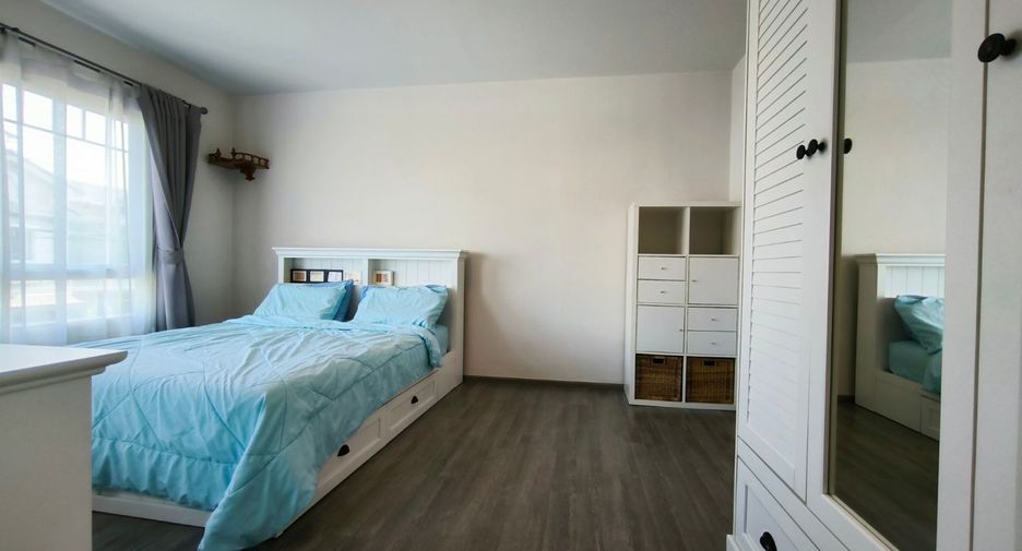 For rent 2 bedrooms townhouse in Bang Phli, Samut Prakan