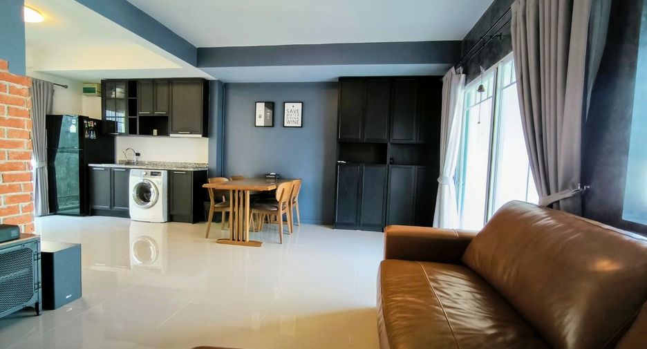 For rent 2 bedrooms townhouse in Bang Phli, Samut Prakan