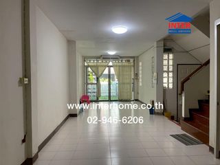 For sale 4 bedrooms townhouse in Lat Phrao, Bangkok