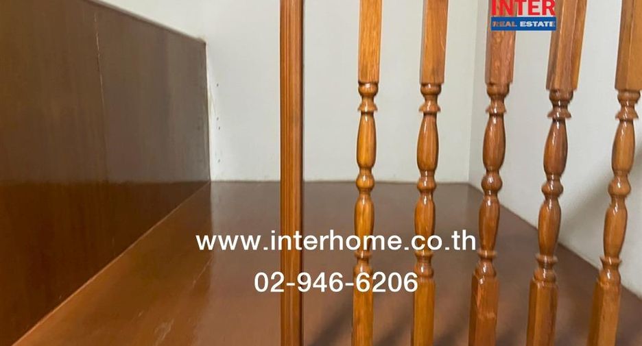 Reihenhaus zum Kauf mit 4 Zimmer in Lat Phrao, Bangkok