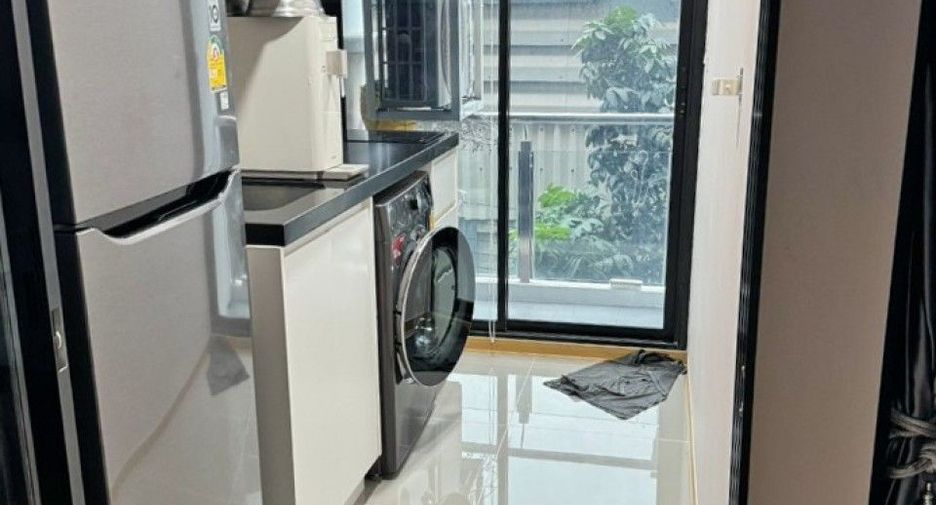 For sale 1 bed condo in Phasi Charoen, Bangkok