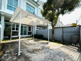 Reihenhaus zur Miete und zum Kauf mit 2 Zimmer in Prawet, Bangkok
