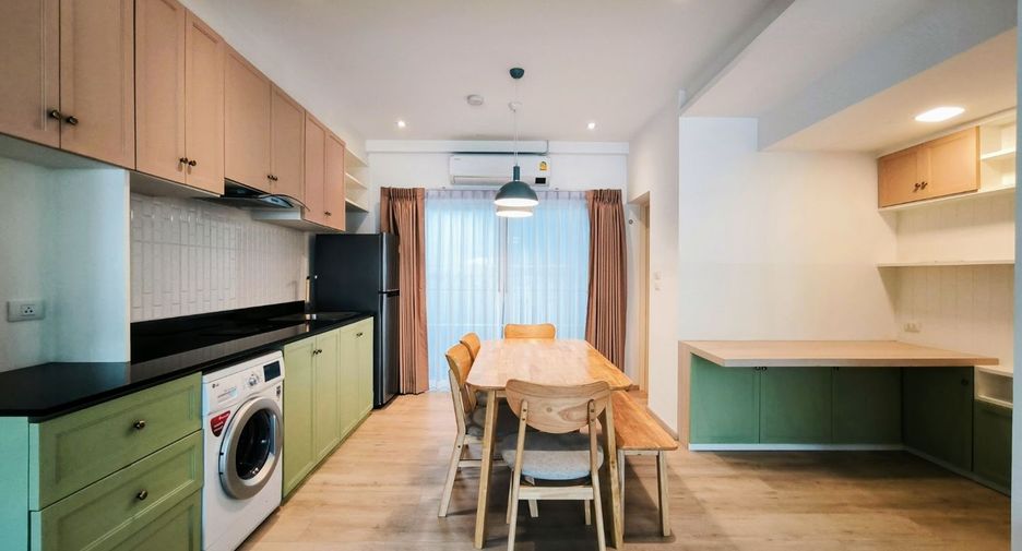 Reihenhaus zur Miete und zum Kauf mit 2 Zimmer in Prawet, Bangkok