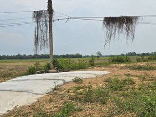 出售 土地 在 Mueang Uttaradit, Uttaradit