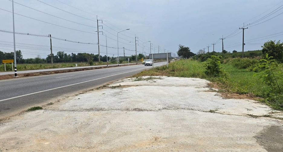 Grundstück zum Kauf in Mueang Uttaradit, Uttaradit