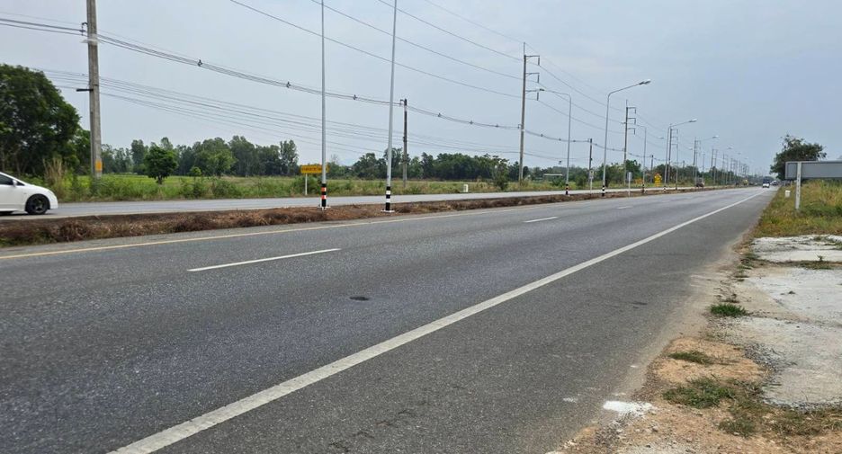 Grundstück zum Kauf in Mueang Uttaradit, Uttaradit