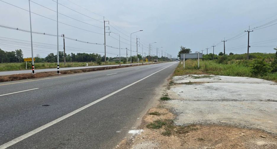 Grundstück zum Kauf in Mueang Uttaradit, Uttaradit