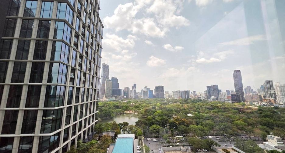 Wohnung zur Miete und zum Kauf mit 3 Zimmer in Sathon, Bangkok
