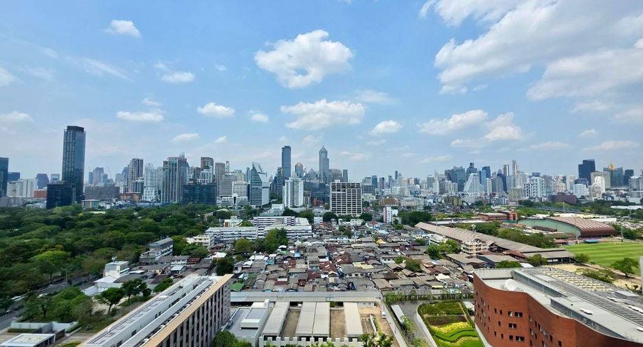 Wohnung zur Miete und zum Kauf mit 3 Zimmer in Sathon, Bangkok