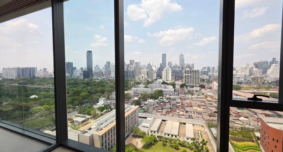Wohnung zur Miete und zum Kauf mit 3 Zimmer in Sathon, Bangkok