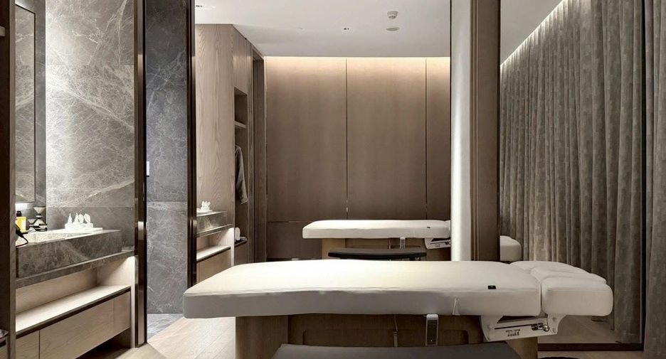 Wohnung zur Miete und zum Kauf mit 3 Zimmer in Sathon, Bangkok