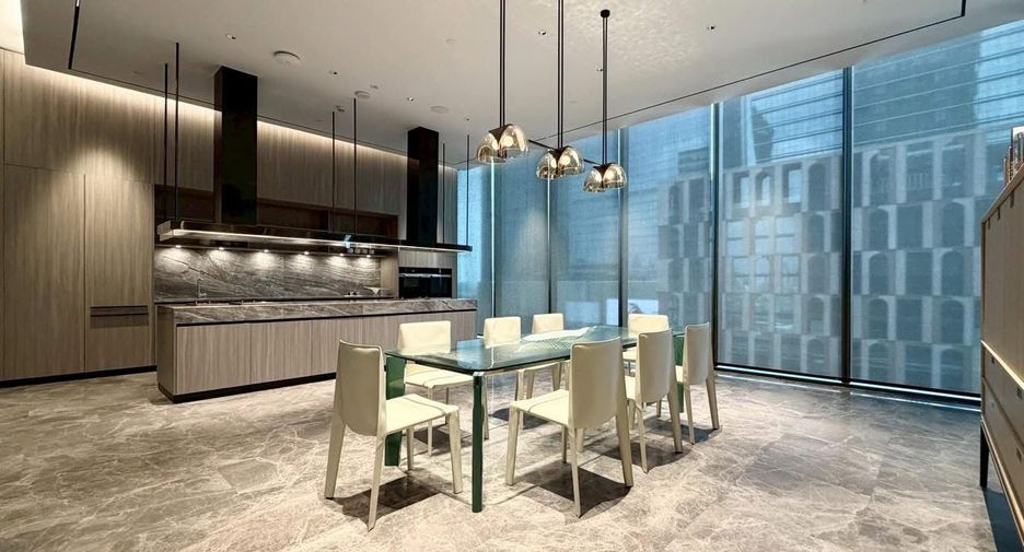 Wohnung zur Miete und zum Kauf mit 3 Zimmer in Sathon, Bangkok