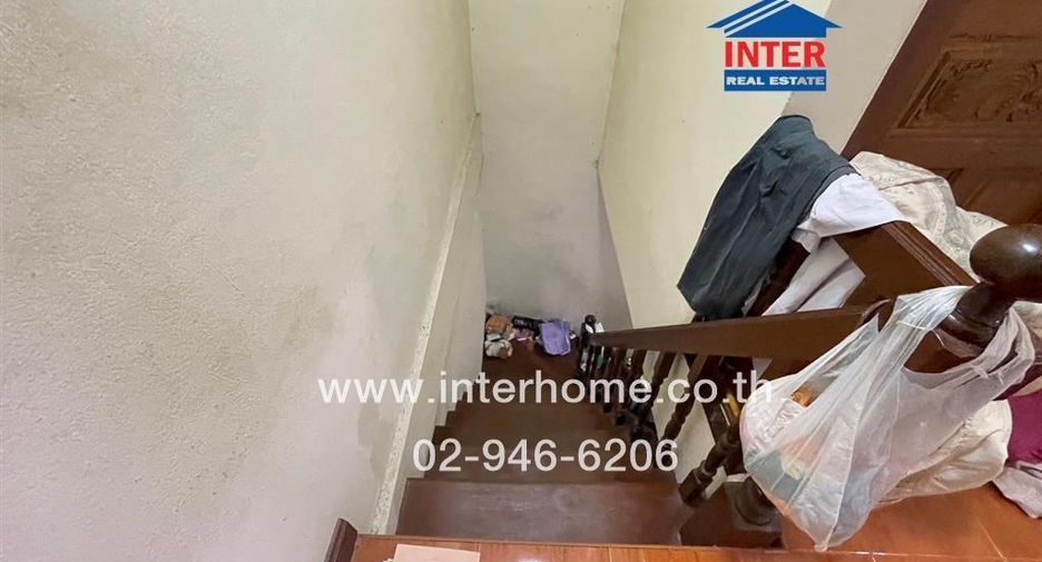 Casa adosada en venta de 2 habitaciones en Khlong Sam Wa, Bangkok