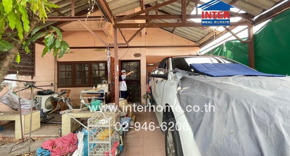 Casa adosada en venta de 2 habitaciones en Khlong Sam Wa, Bangkok