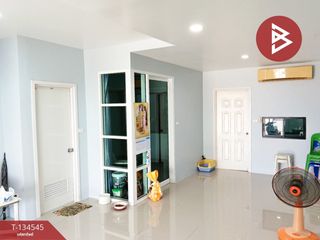 出售 4 卧室 联排别墅 在 Sam Phran, Nakhon Pathom
