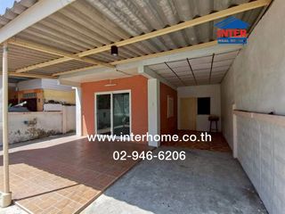 For sale 2 bedrooms townhouse in Khlong Luang, Pathum Thani
