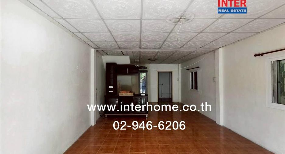 Casa adosada en venta de 2 habitaciones en Khlong Luang, Pathum Thani