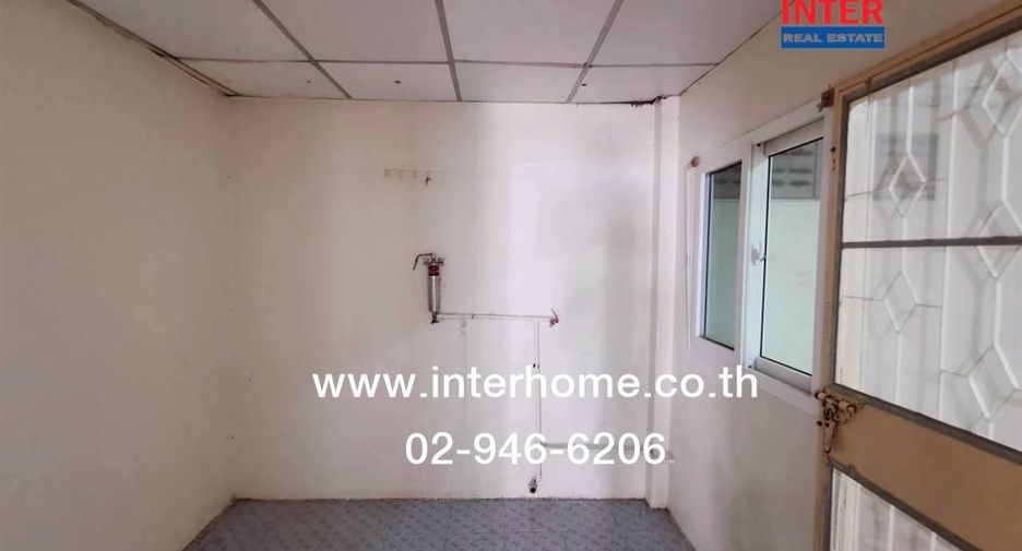 Casa adosada en venta de 2 habitaciones en Khlong Luang, Pathum Thani