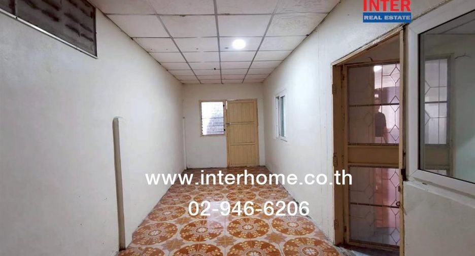 Casa adosada en venta de 2 habitaciones en Khlong Luang, Pathum Thani