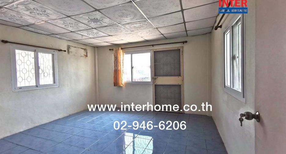 Casa adosada en venta de 2 habitaciones en Khlong Luang, Pathum Thani
