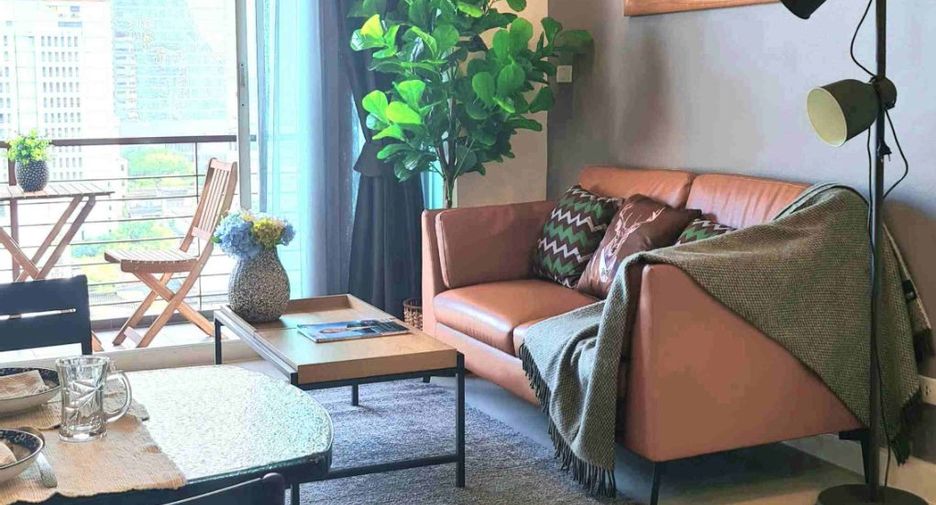 Condo en alquiler de 2 habitaciones en Bang Rak, Bangkok