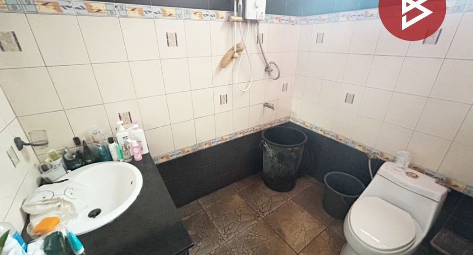 Haus zum Kauf mit 3 Zimmer in Wang Chan, Rayong