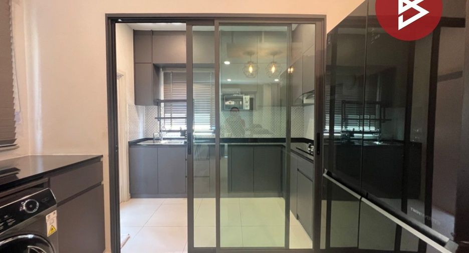 For sale 4 bedrooms house in Bang Phli, Samut Prakan
