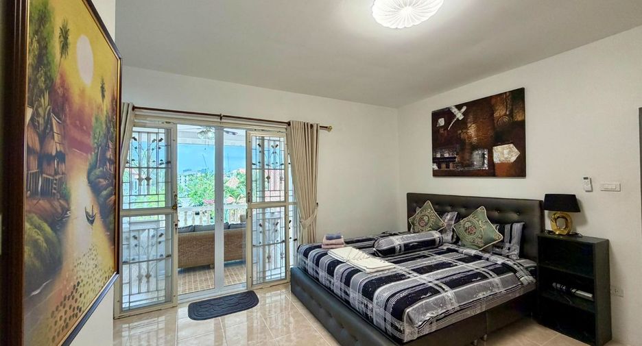 Villa zur Miete und zum Kauf mit 4 Zimmer in Bang Lamung, Chonburi