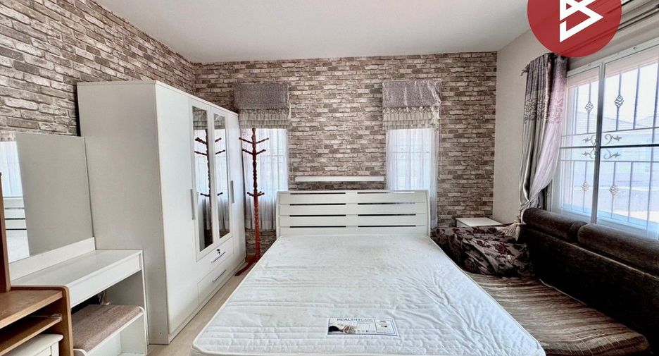 For sale 4 bedrooms house in Mueang Chon Buri, Chonburi