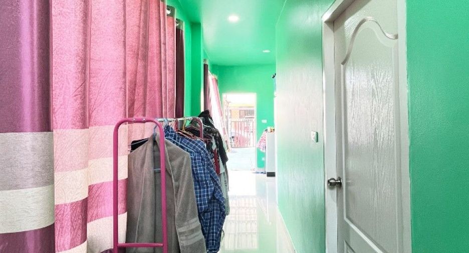 For sale 1 bed townhouse in Bang Phli, Samut Prakan