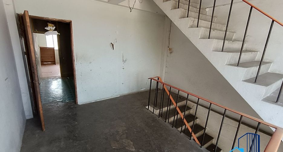Продажа 3 спальни торговое помещение в Khlong Luang, Патумтани