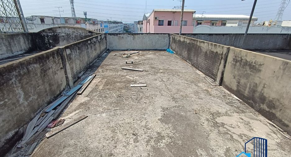 Продажа 3 спальни торговое помещение в Khlong Luang, Патумтани