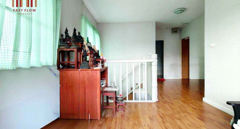 Haus zum Kauf mit 3 Zimmer in Lam Luk Ka, Pathum Thani