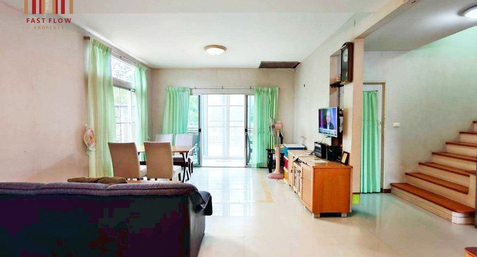 Haus zum Kauf mit 3 Zimmer in Lam Luk Ka, Pathum Thani