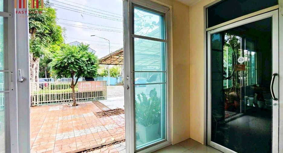 Haus zum Kauf mit 3 Zimmer in Lam Luk Ka, Pathum Thani