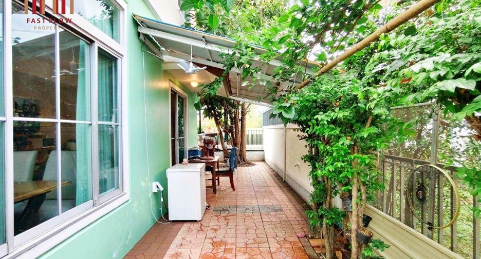 Haus zum Kauf mit 3 Zimmer in Lam Luk Ka, Pathum Thani