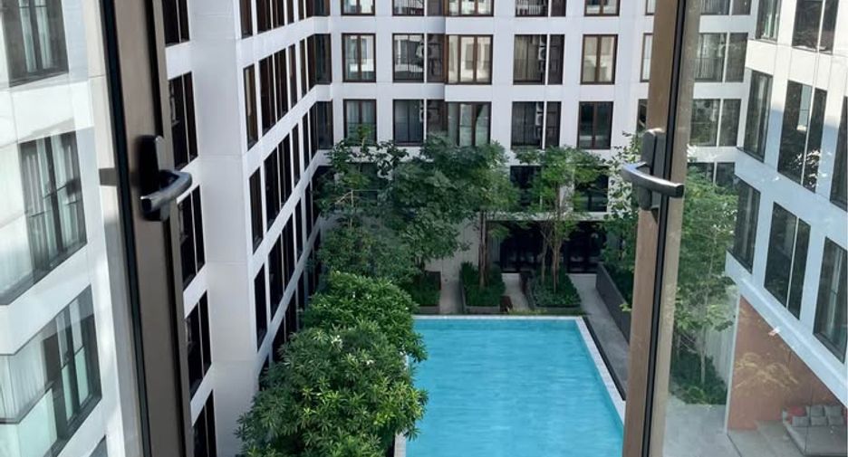 For rent 2 ベッドルーム condo in Watthana, Bangkok