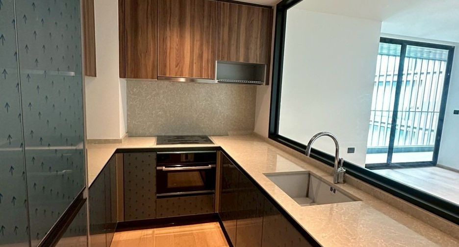 Condo en alquiler de 2 habitaciones en Watthana, Bangkok