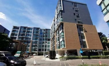 For sale 1 bed condo in Khlong Toei, Bangkok