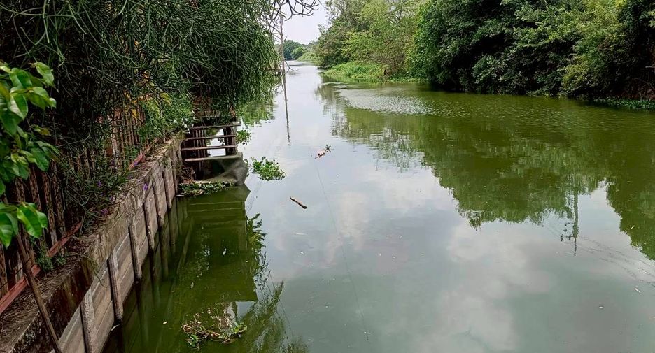 Terreno en venta en Bang Yai, Nonthaburi