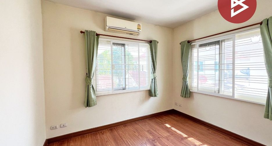 Haus zum Kauf mit 3 Zimmer in Pak Kret, Nonthaburi