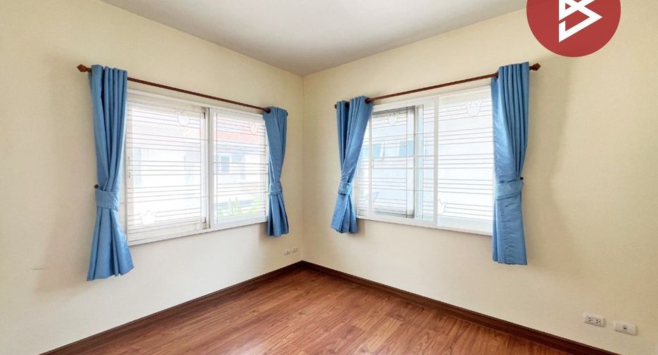 Haus zum Kauf mit 3 Zimmer in Pak Kret, Nonthaburi