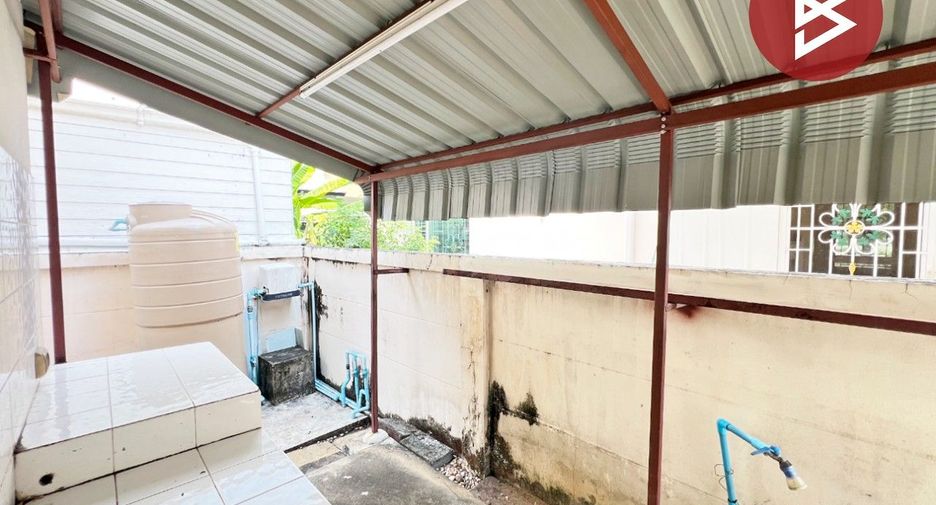 Haus zum Kauf mit 3 Zimmer in Pak Kret, Nonthaburi